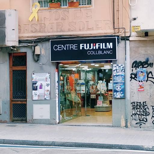 Photo of the Headshots Studio 'Centro Fujifilm Collblanc - FESCLIC'