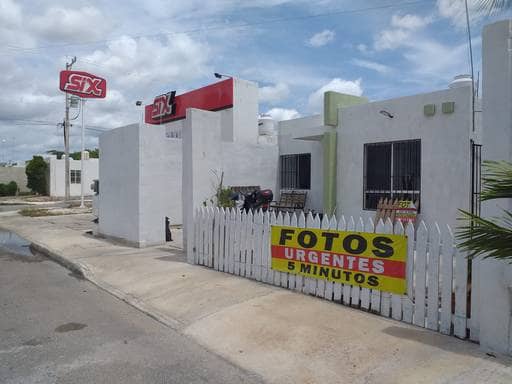 Photo of the Headshots Studio 'Foto Estudio Caucel'